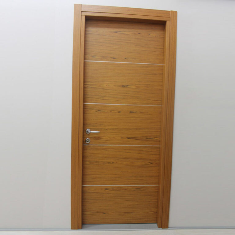 Porta interna in legno